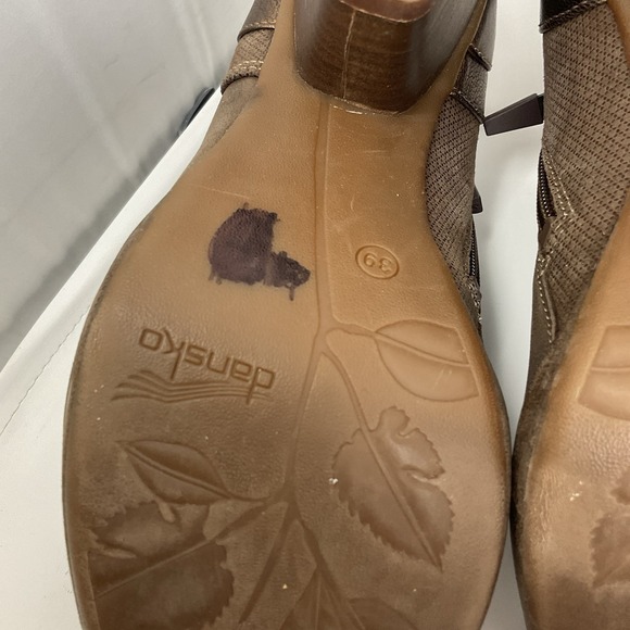 Dansko Ankle Boots Womens 39 US 8.5-9 Brown Leather Side Zip Marcia Booties Heel - Picture 10 of 12